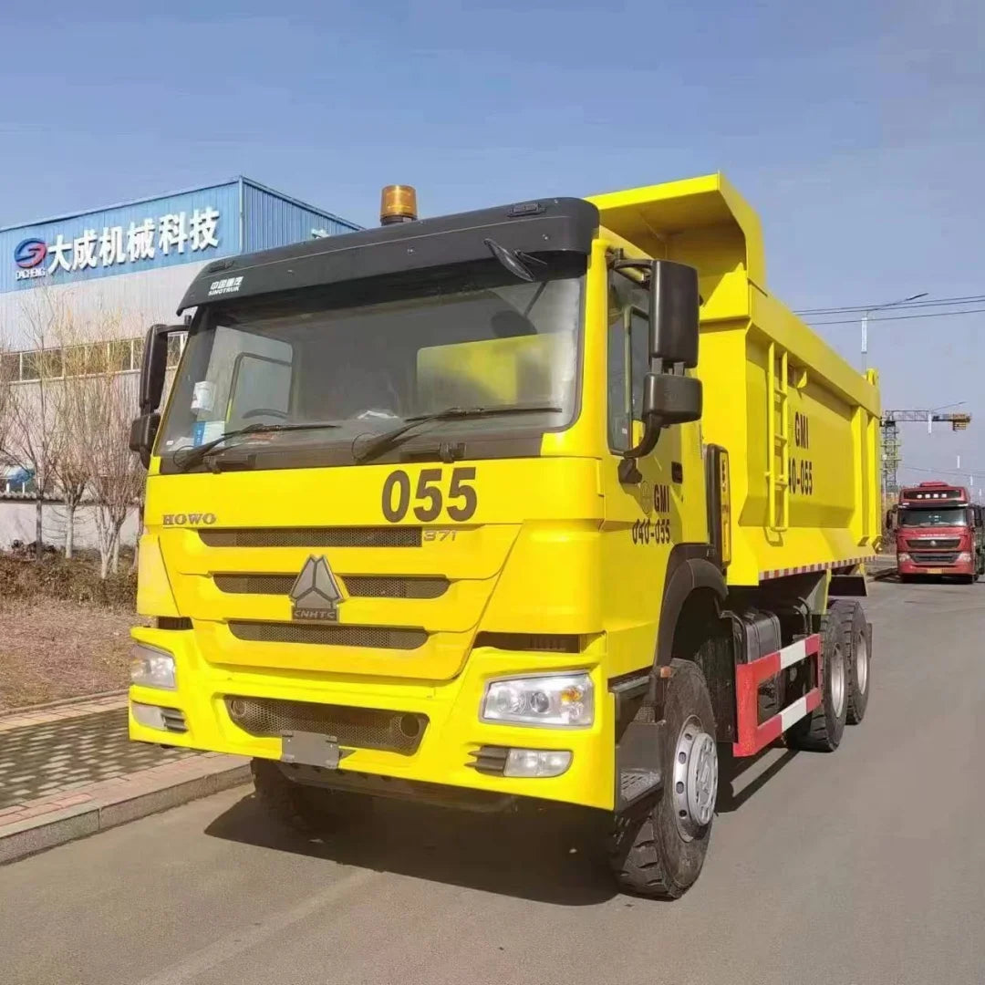 Sinotruk HOWO 6x4 10 Wheeler Tipper Lorry 371HP Diesel Dumper Truck with HW76 Cabin and Air Conditioning