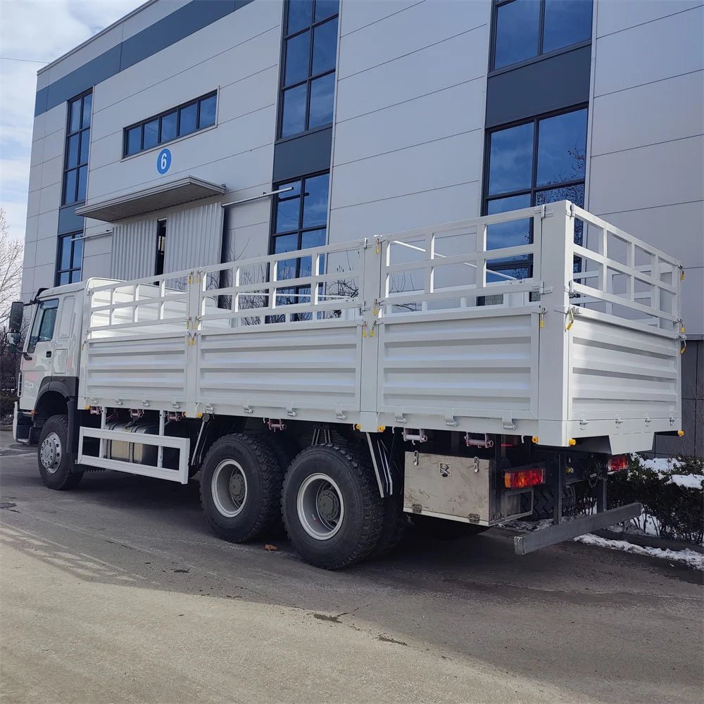 Howo Cargo Trucks 6x4 40t 50t Euro 3 Emission Standard Cargo Truck