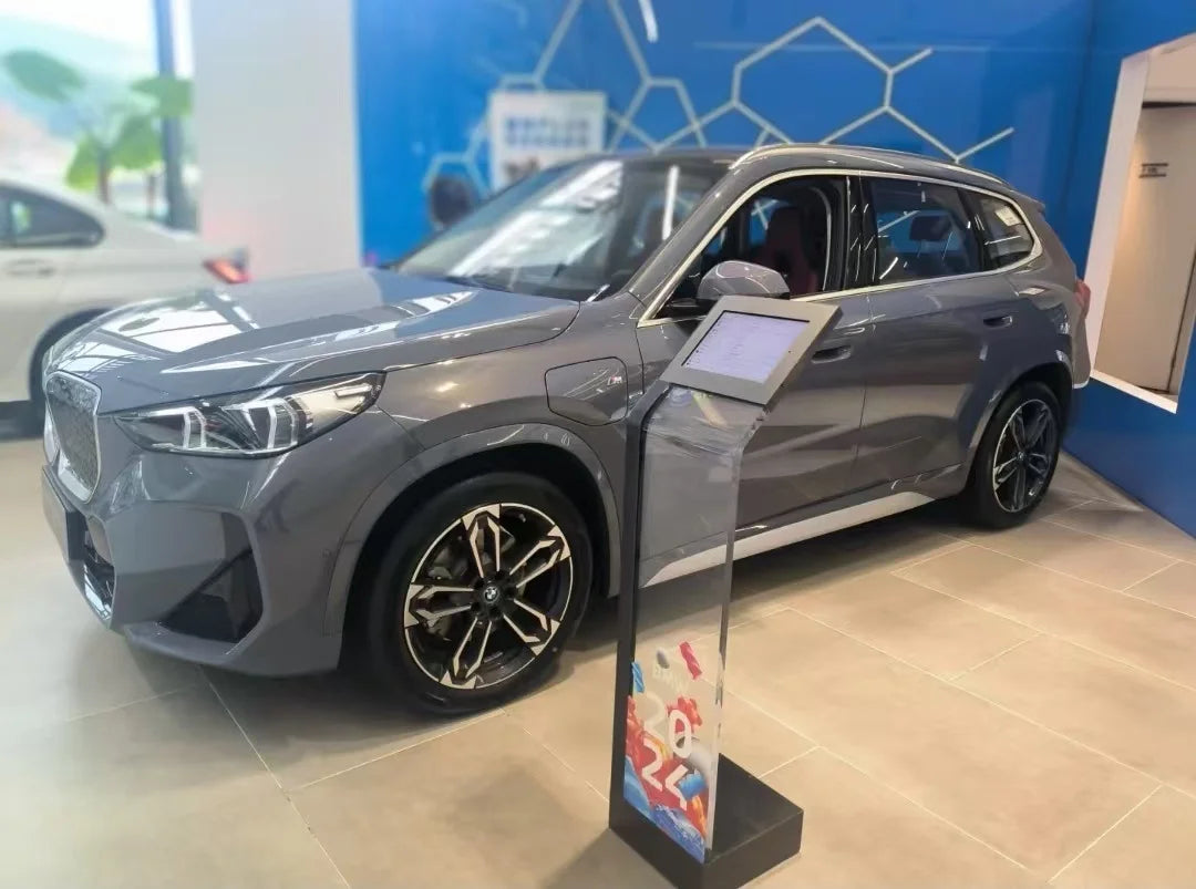 Electric Car 2025 BMW IX1 Compact SUV