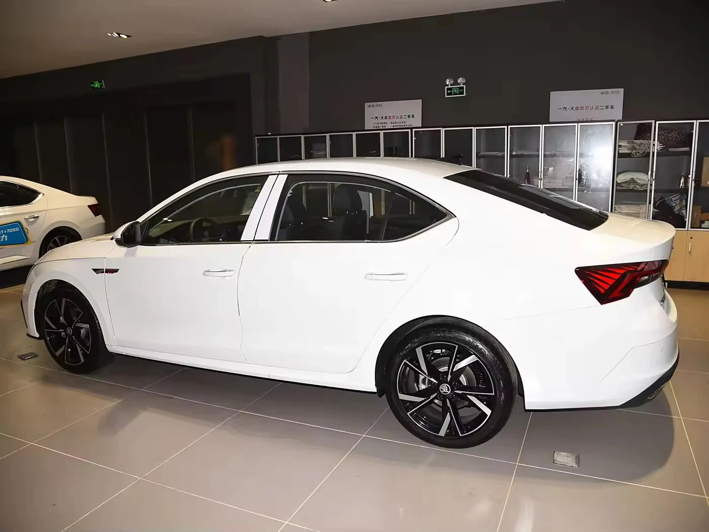 2025  Skoda Octavia Sedan New Automatic Gasoline  in Stock for Uzbekistan
