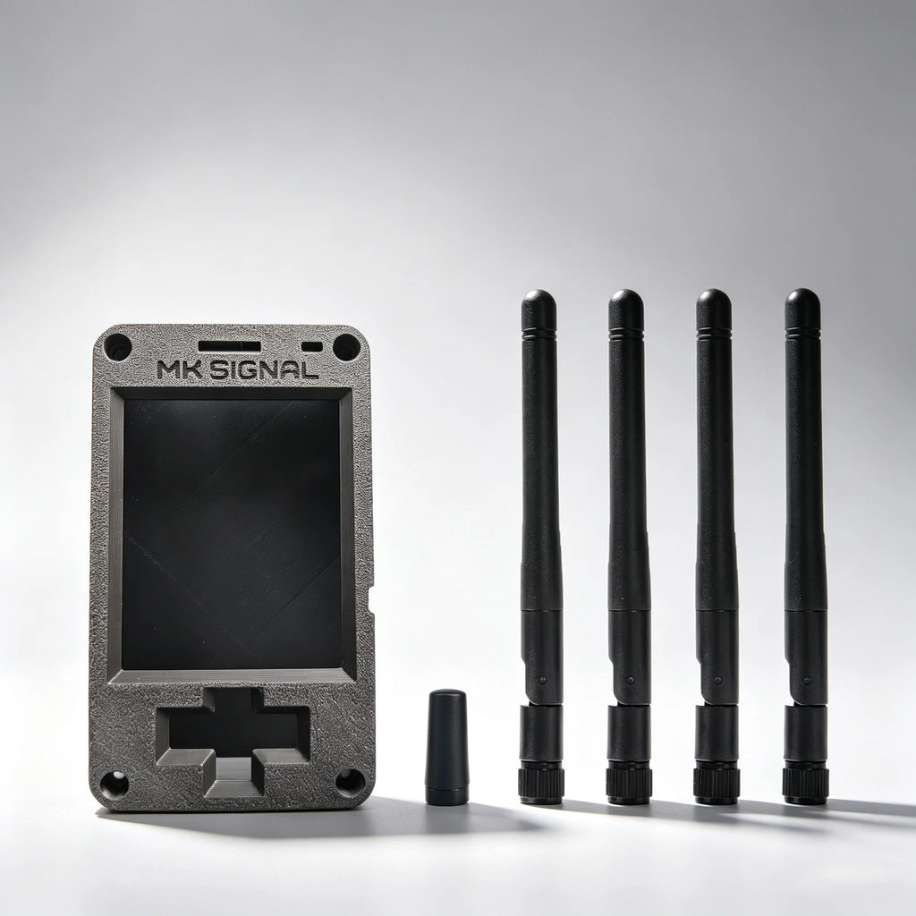 New ESP32-DIV Wireless WiFi Bluetooth Debug Tool NRF24 CC1101 ESP32 2.8 inch Touch Screen Equipped with cases and antennas