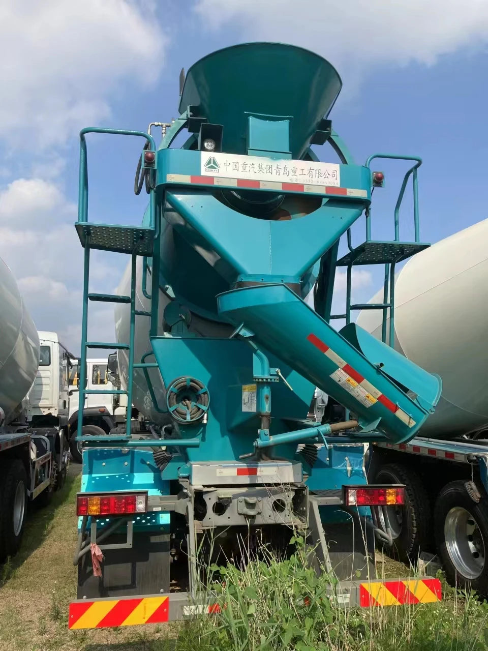 HOWO Concrete Mixer Truck